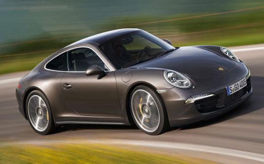 Porsche, Ferrari'nin rekorunu kırdı