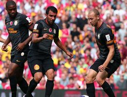 Derbi öncesi Galatasaray'da kriz