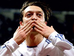 Özil Real Madrid'den ayrılıyor mu?