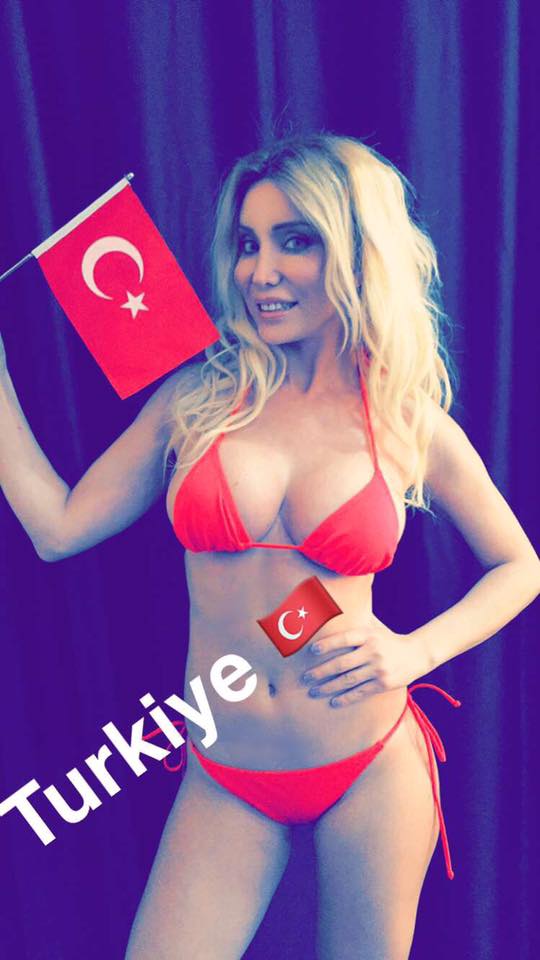 Esra ve Ceyda Kardeşler Euro 2016 'ya hazır