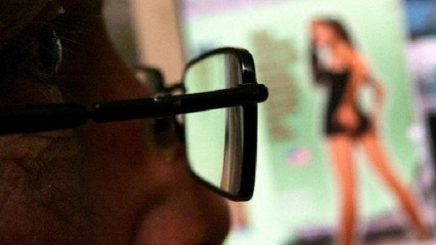 Porno festivali yoğun katılım nedeniyle iptal edildi!