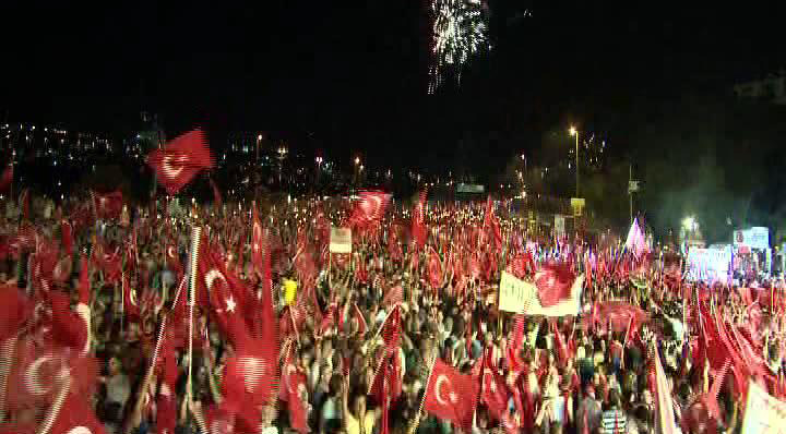 Alın size darbe!