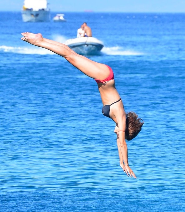 Ayça Varlıer Tatilde