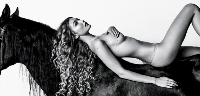 Gigi Hadid’den cüretkar pozlar