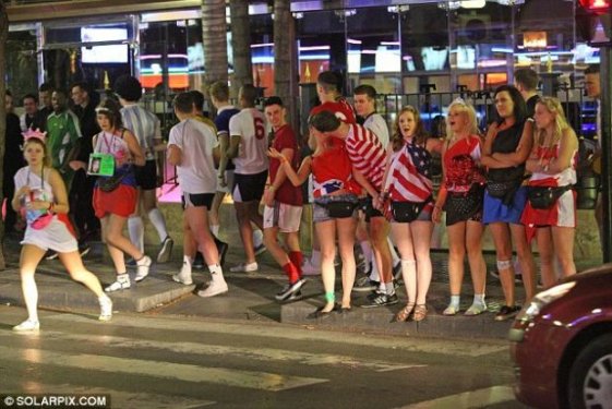 Öğrenciler festivalde fena dağıttı!