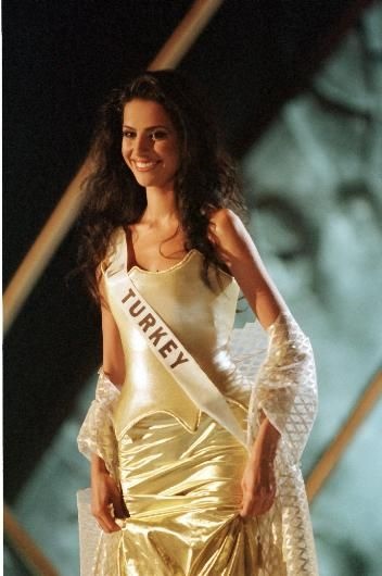 Türkiye Güzelleri yıllar sonra yeniden taç taktılar!