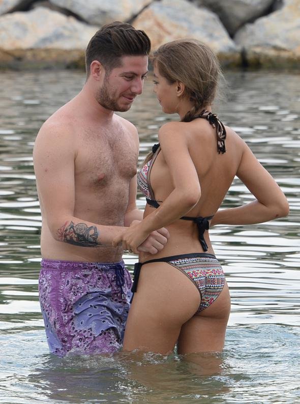 Buse Narcı ve Cemre Burak aşka geldi