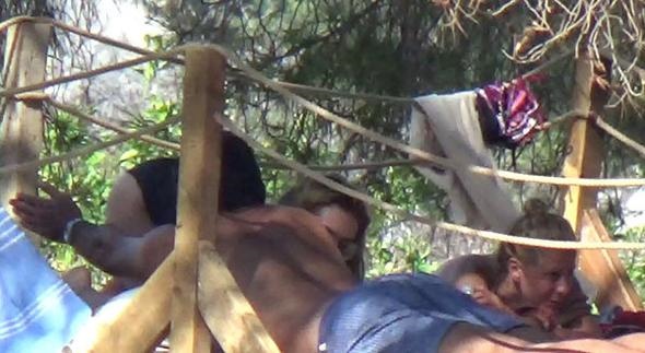 Sinem Kobal ile Kenan İmirzalıoğlu, Bodrum'da aşka geldi!