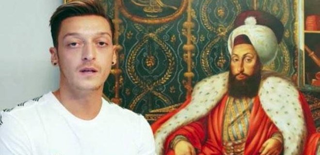 Mesut Özil'den büyük gaf!