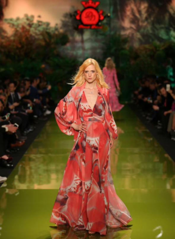 Türk modeller Bakü'de podyuma çıktı