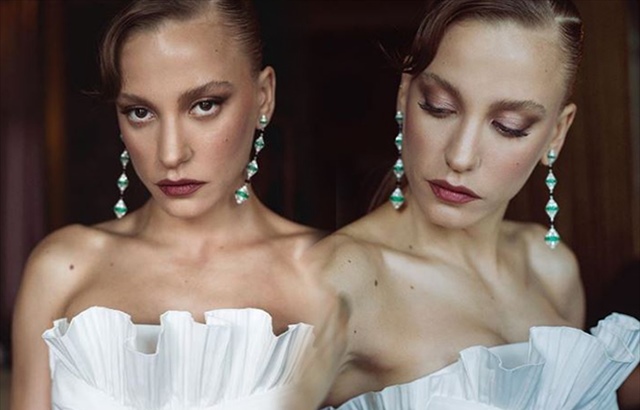 Serenay Sarıkaya, 1 dakikada rekor kırdı! 