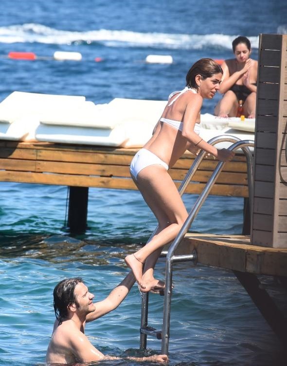 Ceren Moray, Fransız sevgilisi Nicco'nun aşk tatili!