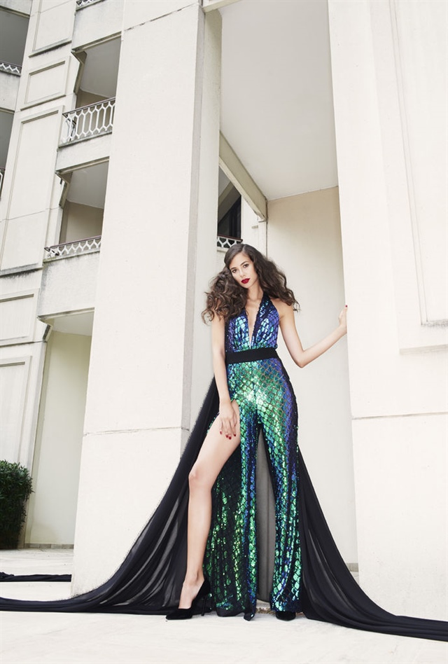 Deren Talu podyuma çıkıyor!