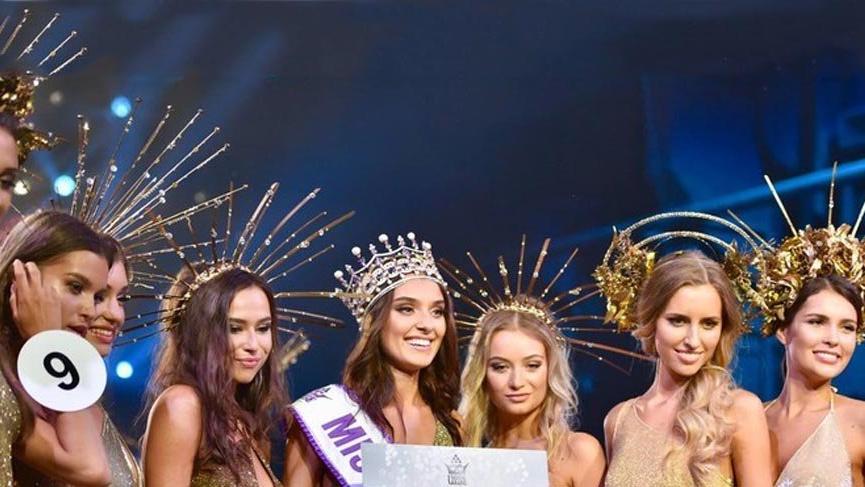 Ukrayna Güzellik Kraliçesi Veronika Didusenko tacını geri vermeyecek