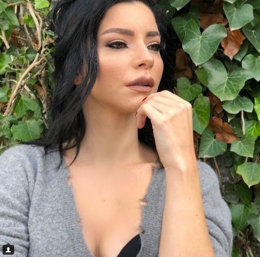 Merve Boluğur'a anne onayı! 