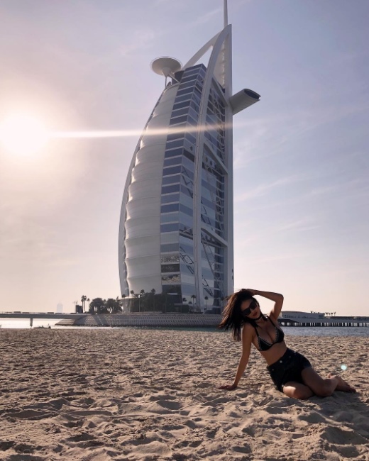 Merve Taşkın'dan 21. yaşa özel seri!