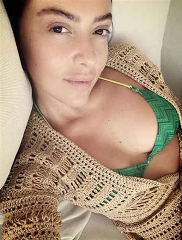 Hadise'den gizemli mesaj! 