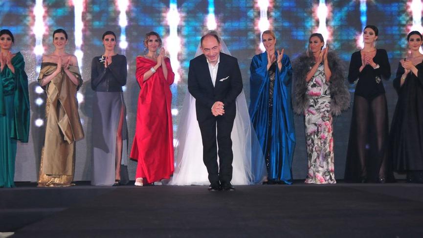 Mehmet Köymen Doğu’daki çocuklar için defile düzenledi