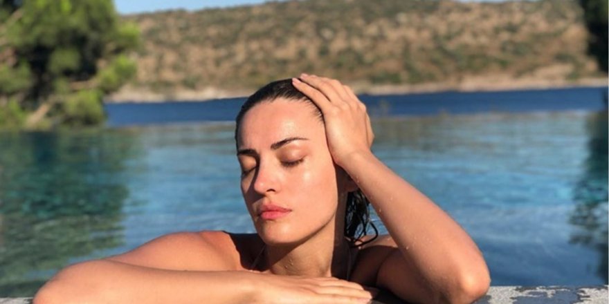 İrem Sak'ın sosyal medyayı sallayan tatil pozları!