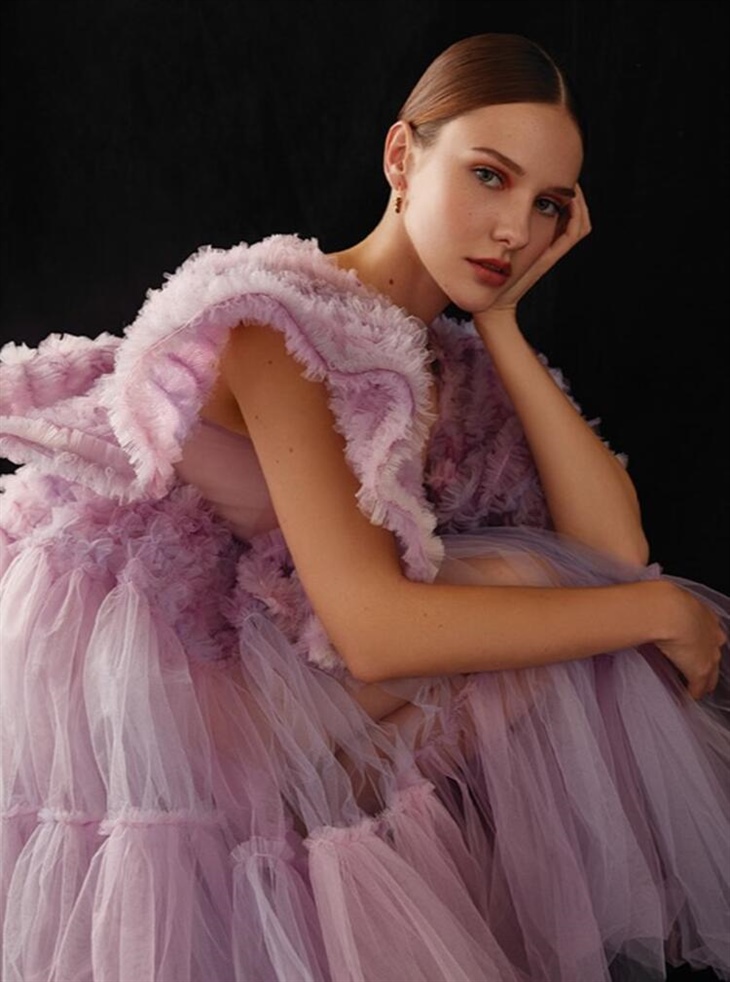 Alina Boz: 