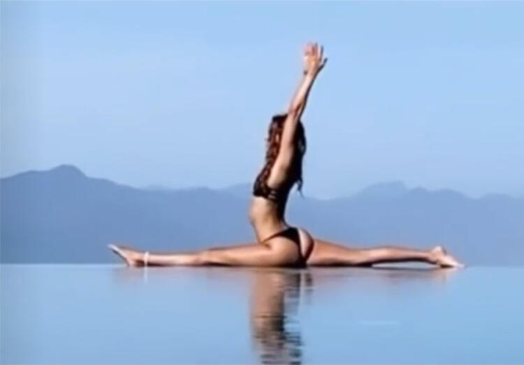 Eliz Sakuçoğlu bikiniyle spor yaptı!