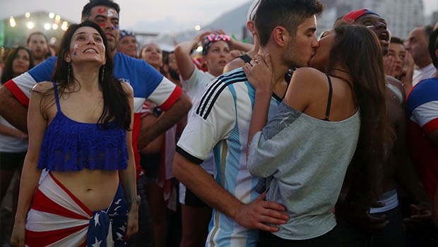 Seks varsa futbol da var