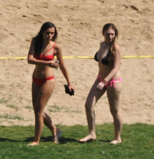 Yasmin Erbil tatilde!