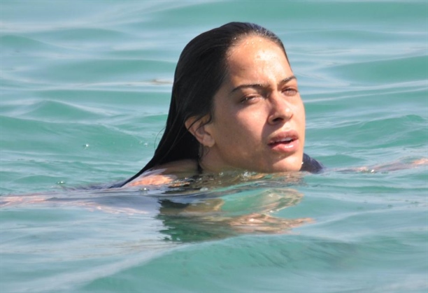 Buğra Gülsoy ve Nilüfer Gürbüz tatilde