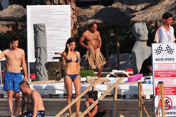 Karagül'ün yengesi nefes kesti!