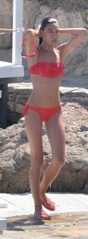 Hande Subaşı deniz kızı!