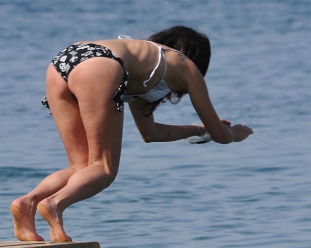 Özge Özpirinçci'nin bitmeyen tatili!