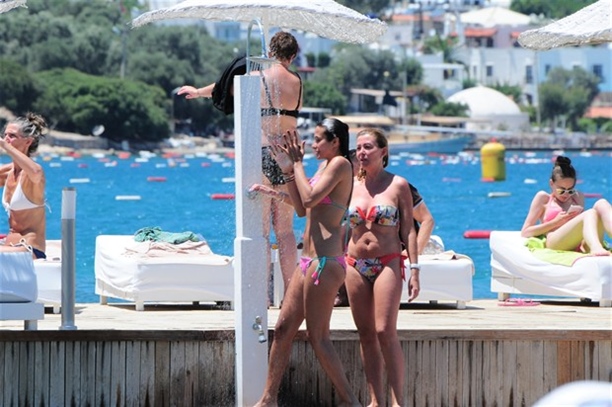 Harem'in seksi güzelleri tatilde!