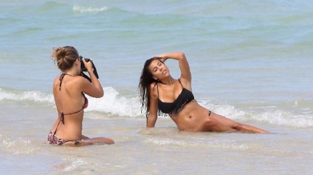 Bikiniyle ünlü oldular
