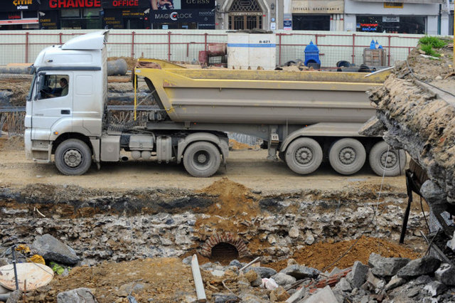 Taksim'den çıkan tarihi kemer için karar!
