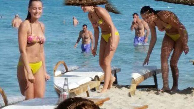 Fahriye Evcen ilk kez bikinili!