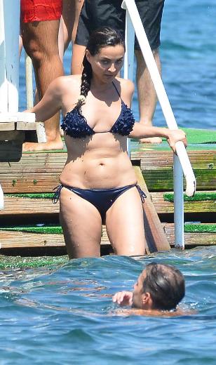 Betül Şahin Tatilde