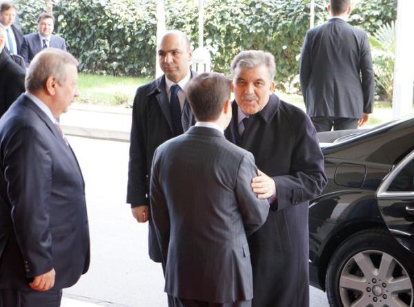 Cumhurbaşkanı'ndan taziye ziyareti