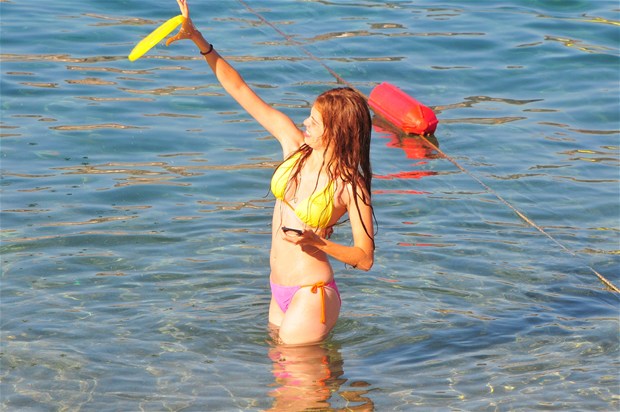 Güzel Köylülerden Deniz selfie’si