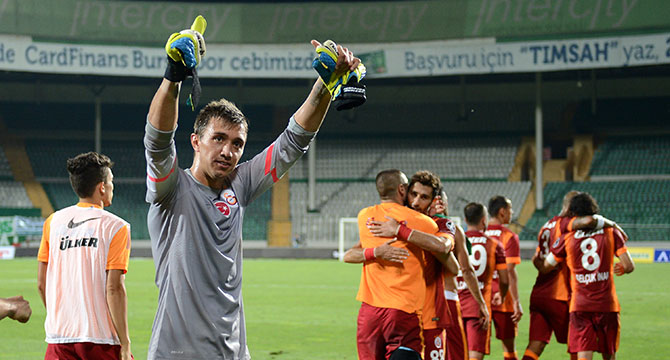10 numara Muslera!