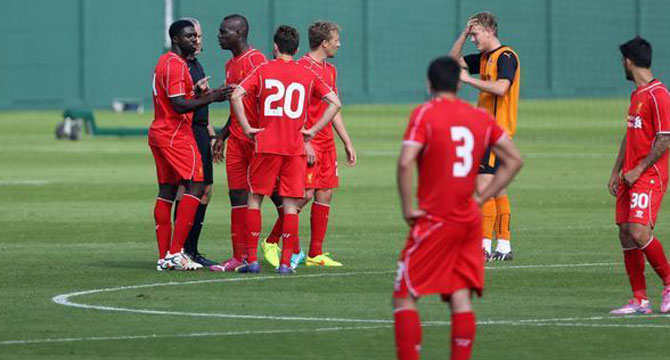 Ve Balotelli başladı!
