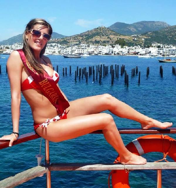 Güzeller Bodrum'u ısıttı