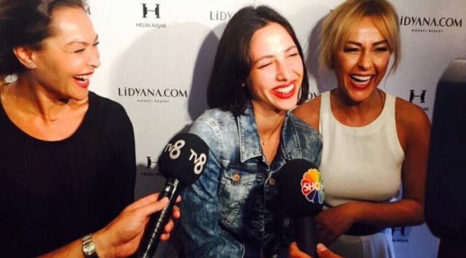 Hülya Avşar’dan ‘annaa’ açıklaması
