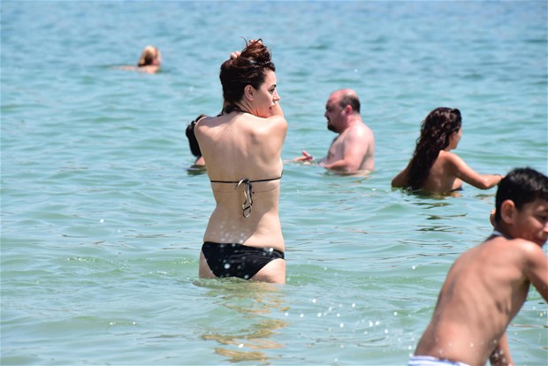 Aysu Baceoğlu yürek hoplattı