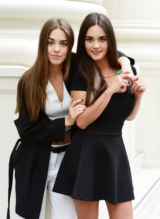 Hande ve Bensu Soral