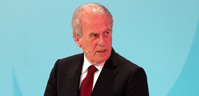 Mustafa Denizli resmen Galatasaray'da
